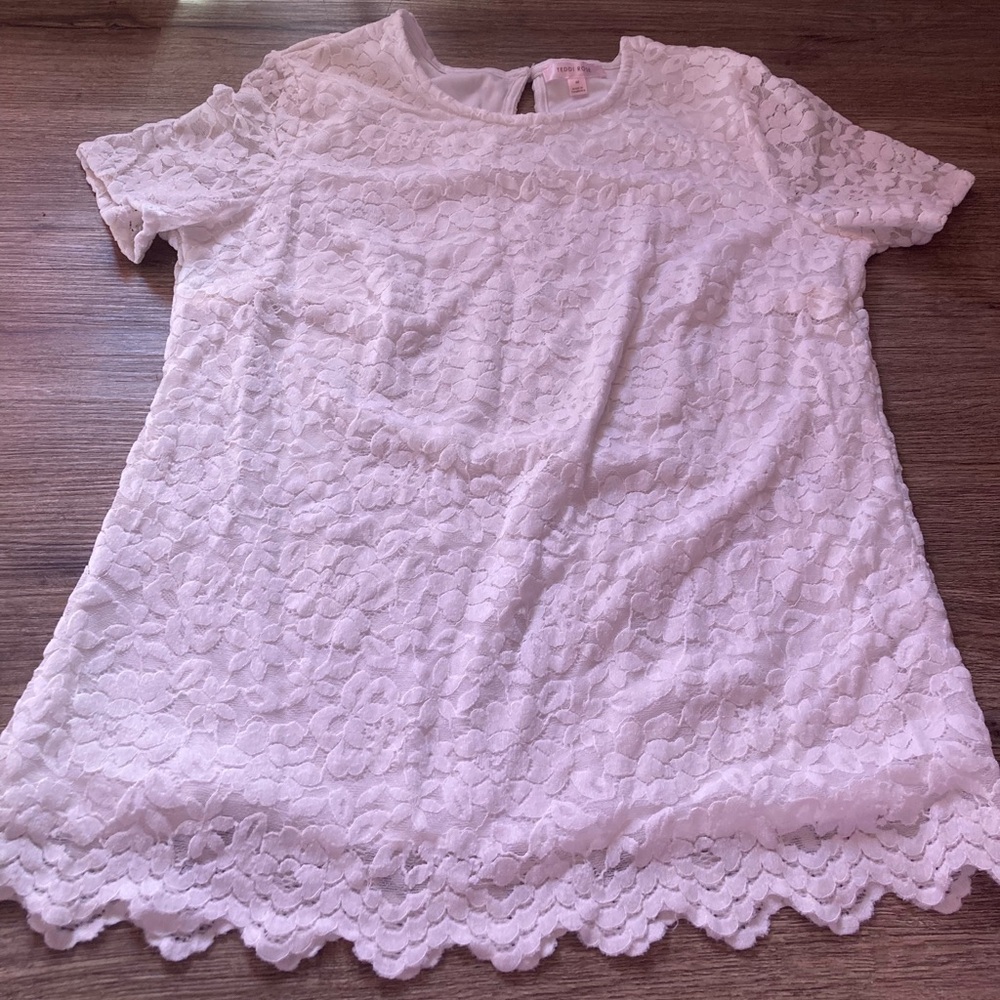 White Lace Short Sleeve Top